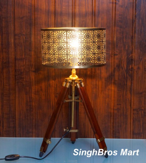 Collectable Vintage Tripod Table Lamp & Industrial Nautical Lamp Shade - Image 2